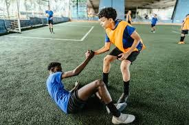 甘锐：主教练反复强调亚冠一定要拼，韦世豪也冒着风险上场了