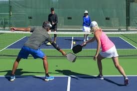 每体：梅西晚饭后去了诺坎普，今晨坐飞机前往国家队报到