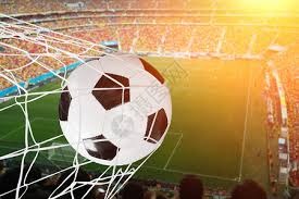 波尔津吉斯 30 分引领，凯尔特人132 - 102七连胜擒太阳